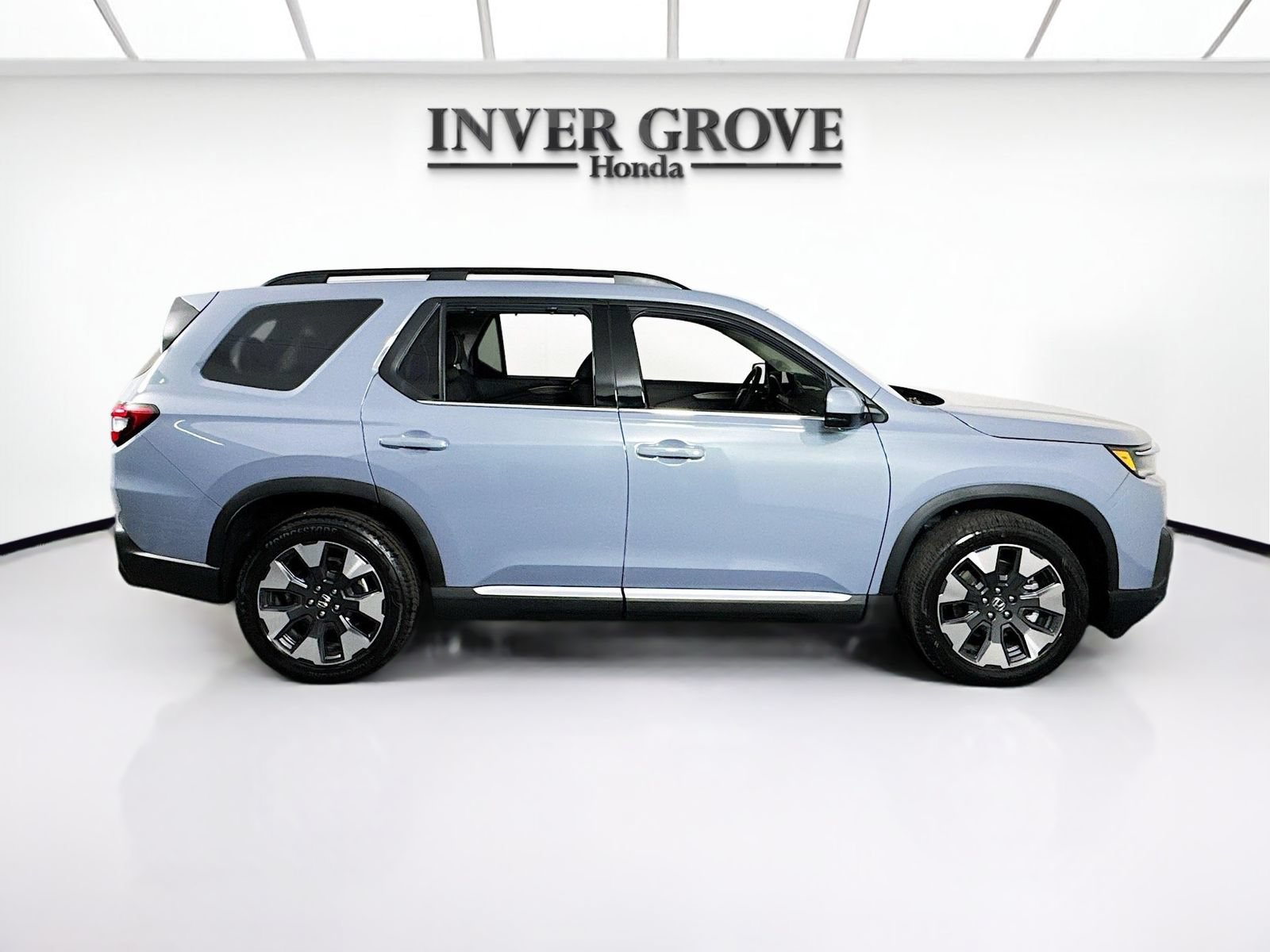 Certified 2026 Honda Pilot Elite image 4