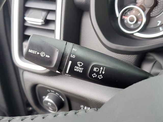 Used 2022 RAM 1500 Big Horn AWD/4WD image 18