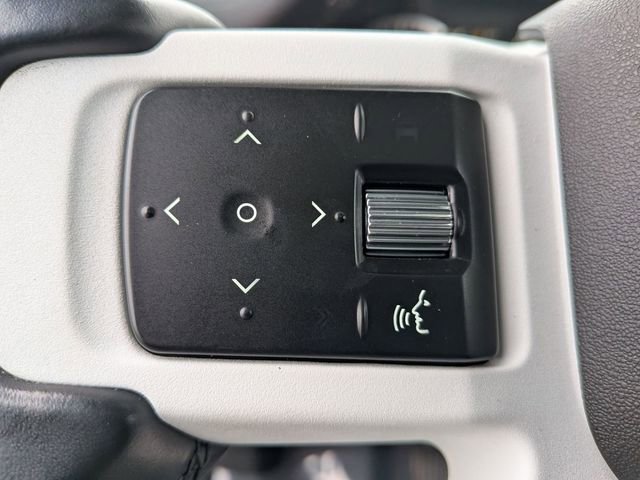 Used 2023 Land Rover Defender 110 S image 19