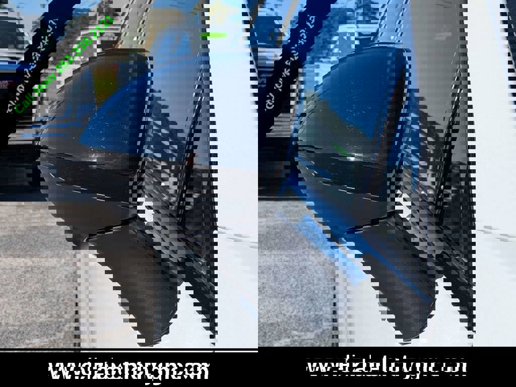 Used 2025 Buick Envision Sport Touring image 11