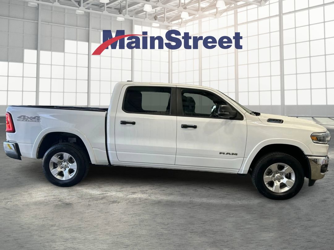Used 2025 RAM 1500 Lone Star AWD/4WD image 6