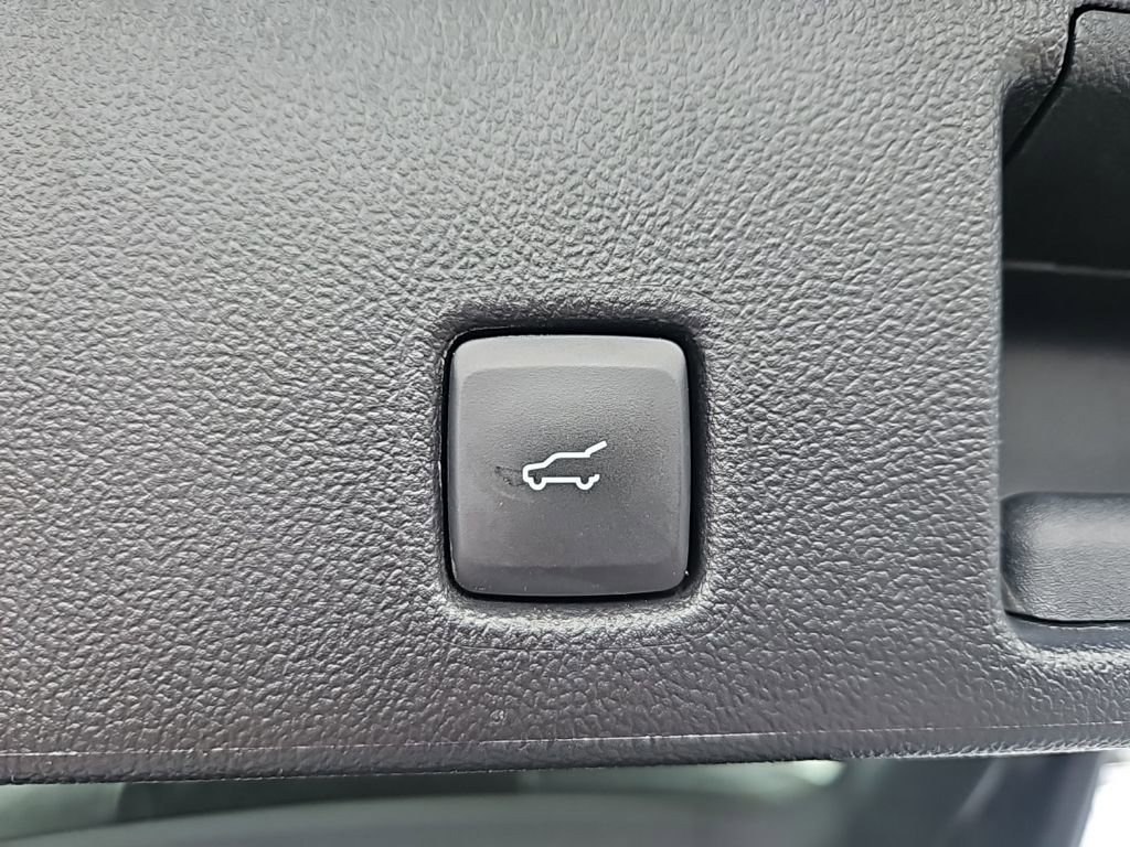 Used 2022 Ford Escape Titanium w/ Titanium Elite Package image 22