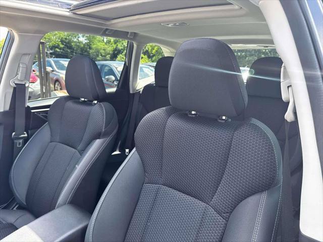 Used 2023 Subaru Forester Premium AWD/4WD image 18
