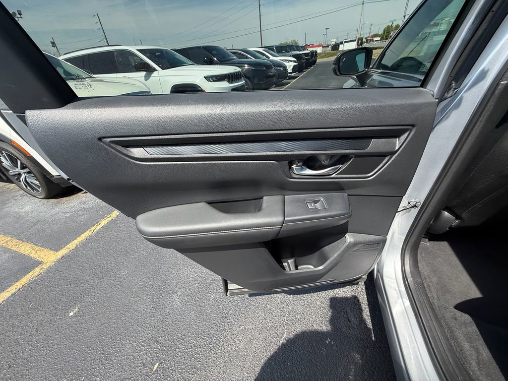 Used 2023 Honda CR-V Sport image 18