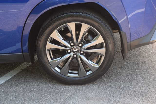 Used 2023 Lexus UX 250h F Sport AWD/4WD image 28