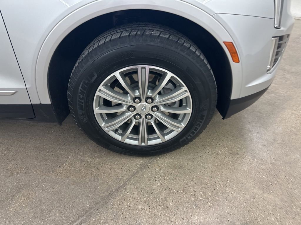 Used 2017 Cadillac XT5 Luxury FWD image 15