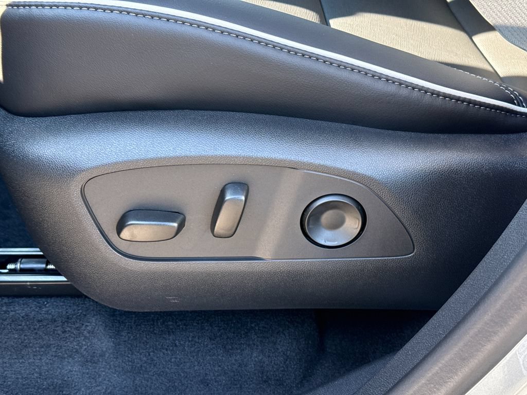 New 2026 Buick Enclave Preferred w/ Power Package AWD/4WD image 19