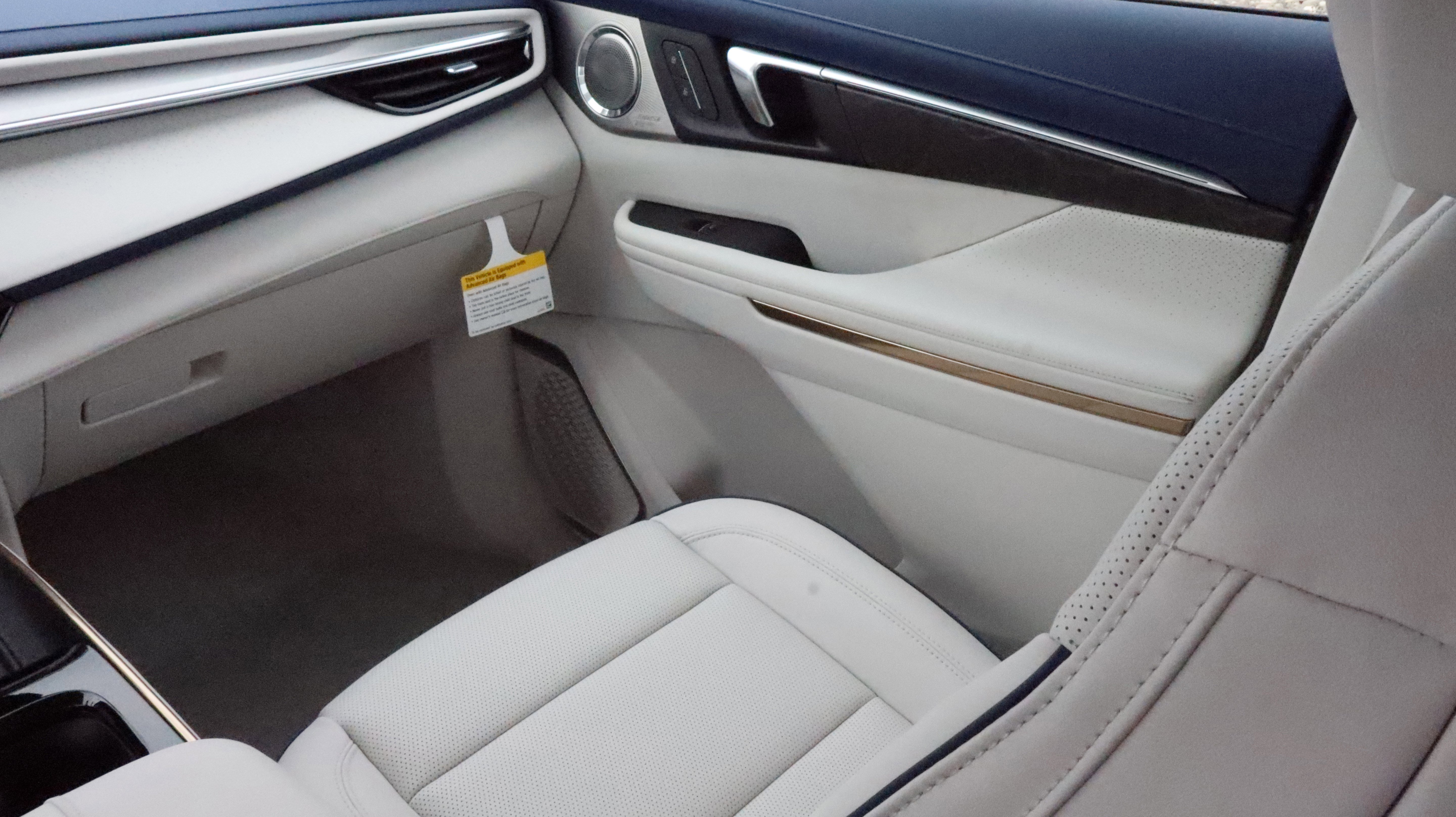 New 2026 Buick Enclave Avenir w/ Super Cruise Package image 12