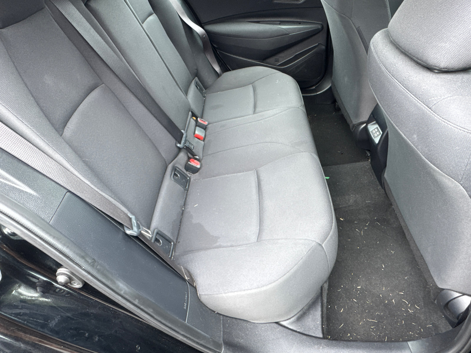 Used 2024 Toyota Corolla LE FWD image 13