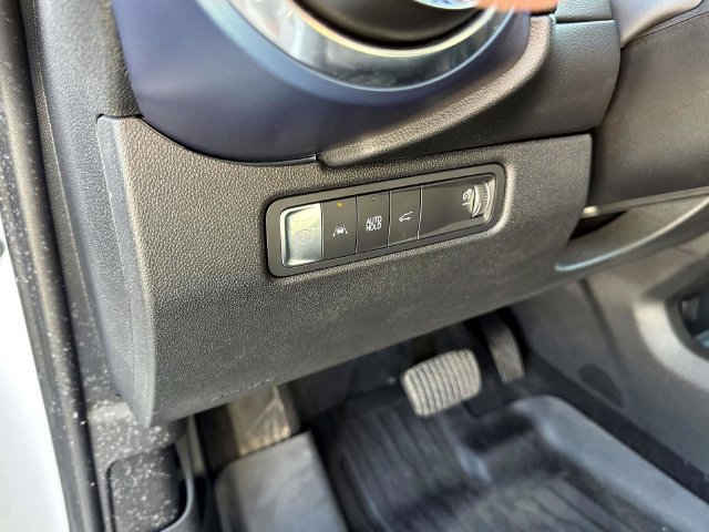 Used 2024 Chevrolet Equinox EV LT FWD image 21