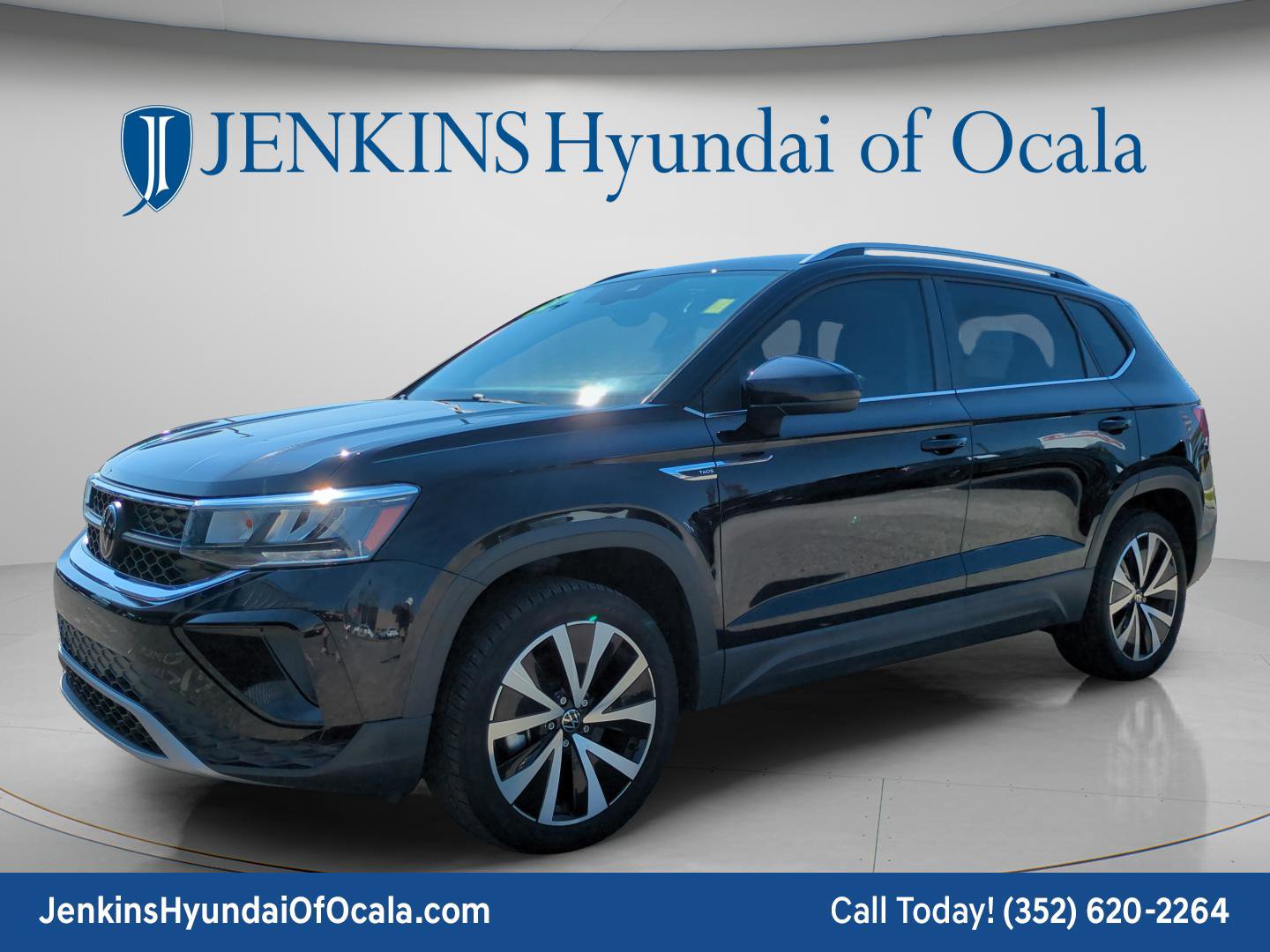 Used 2023 Volkswagen Taos SE image 7