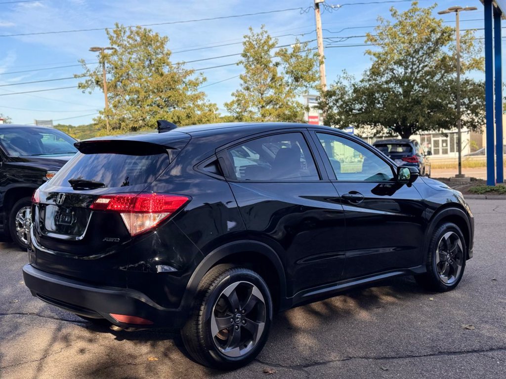 Used 2018 Honda HR-V EX image 6