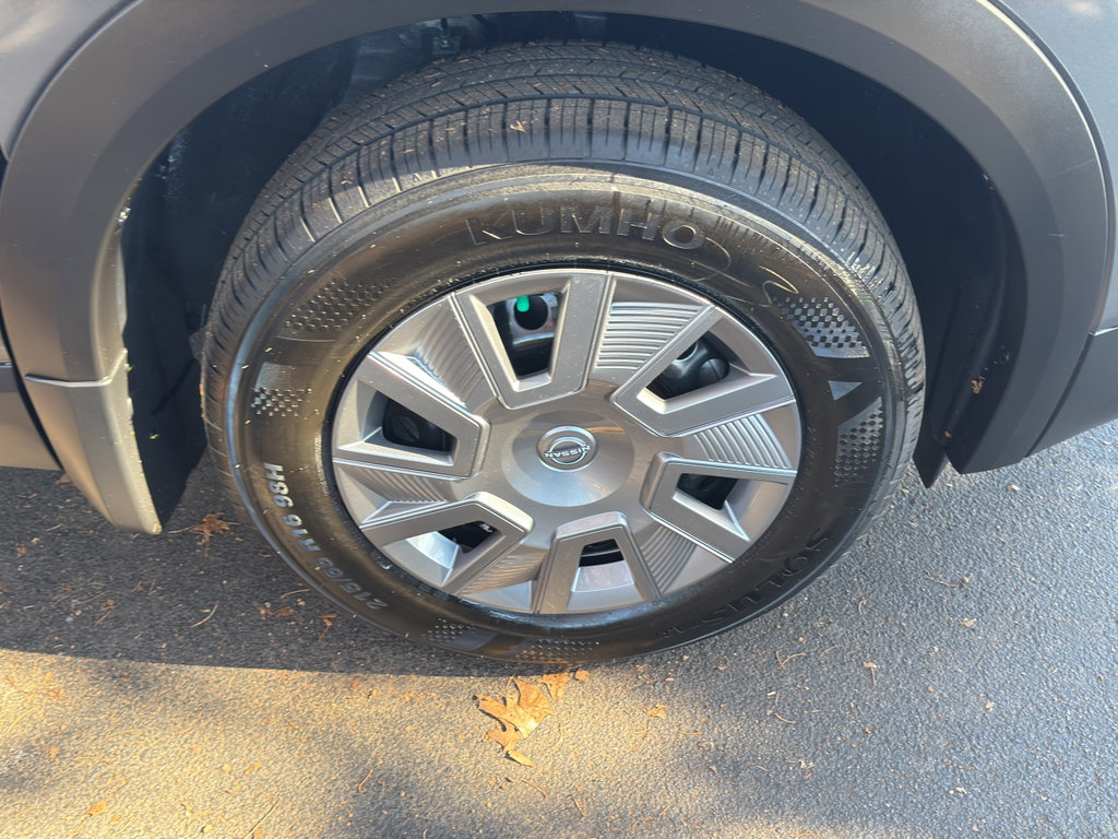 New 2026 Nissan Kicks S image 9