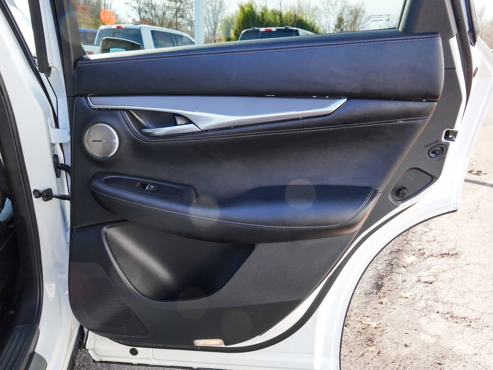 Used 2023 INFINITI QX55 Essential image 14