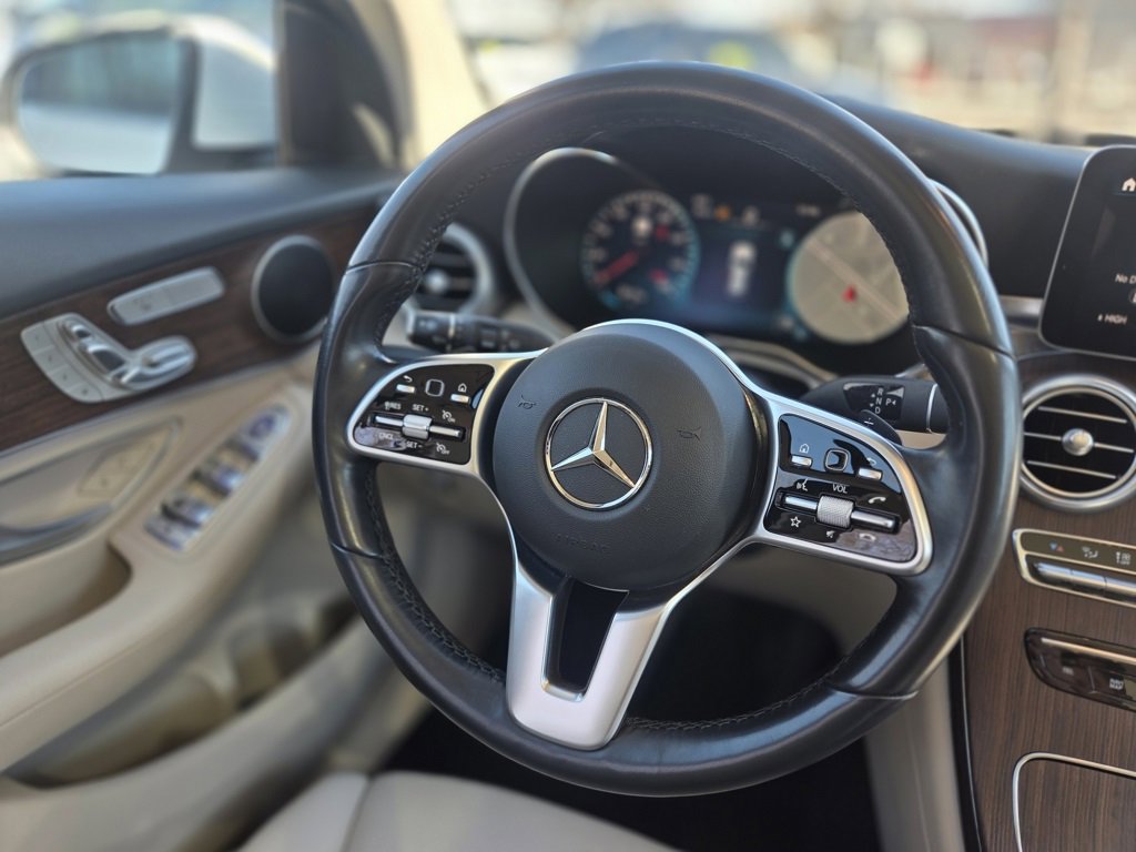Used 2022 Mercedes-Benz GLC 300 4MATIC w/ Multimedia Package Lite image 20