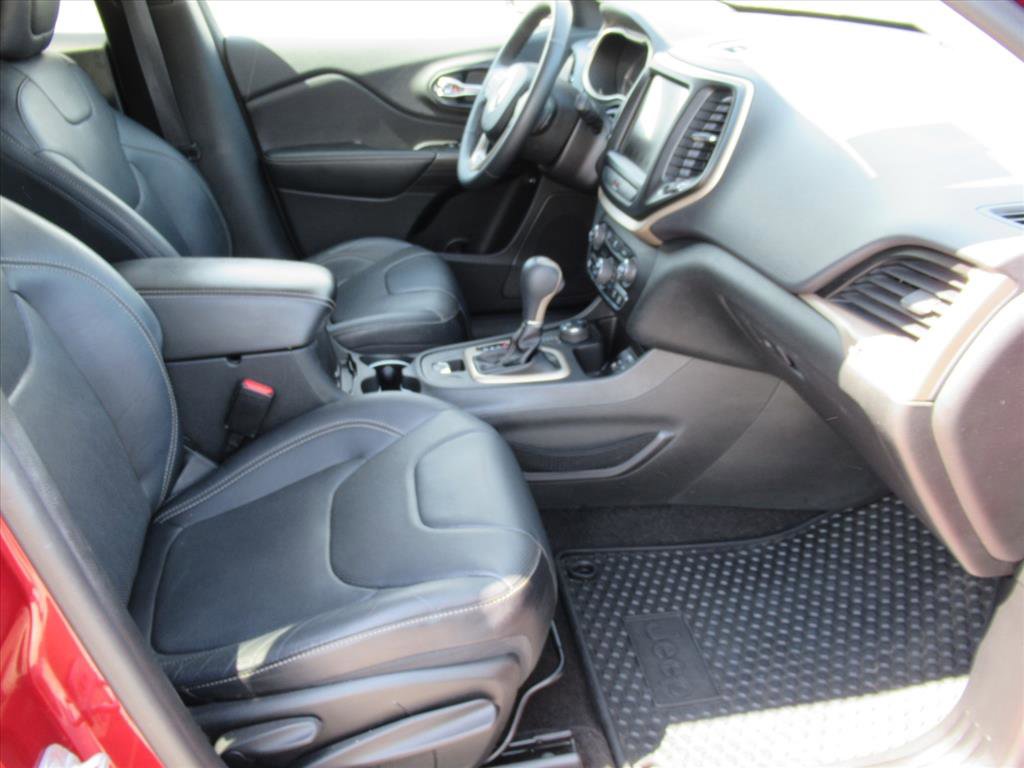 Used 2014 Jeep Cherokee Limited w/ Luxury Group image 10
