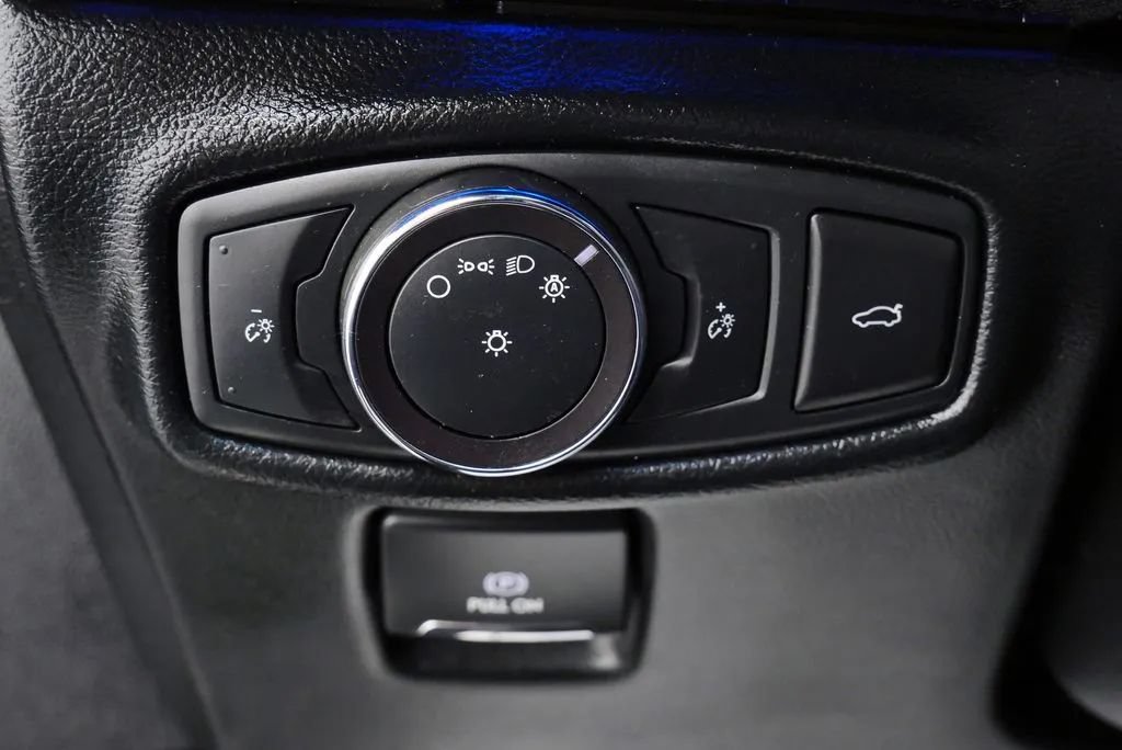 Used 2020 Lincoln MKZ Reserve w/ Elements Package FWD image 26