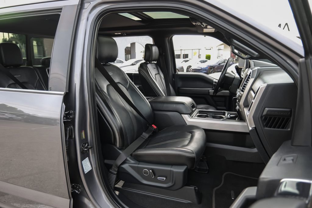 Used 2021 Ford F250 Platinum w/ FX4 Off-Road Package image 44