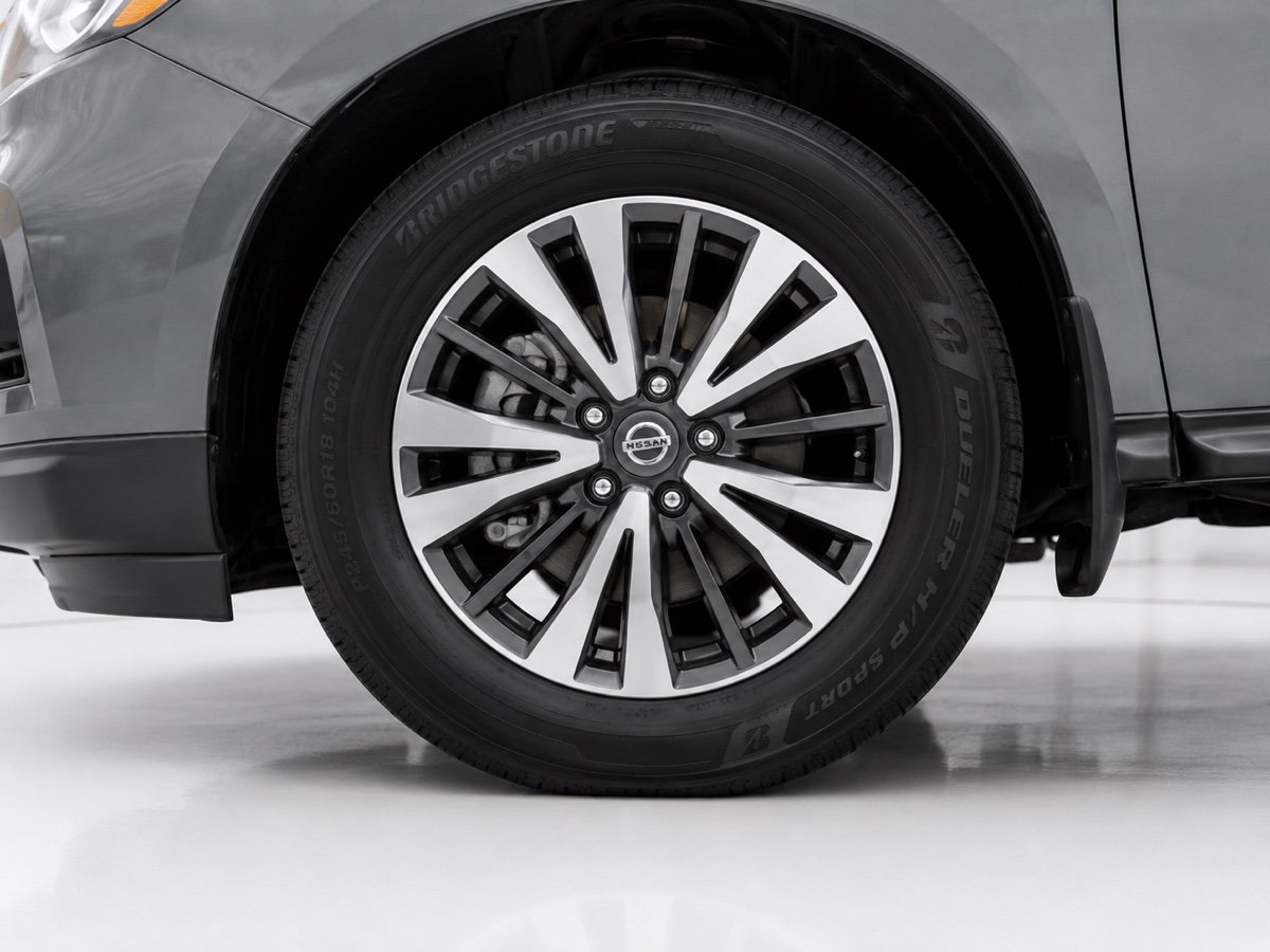 Used 2019 Nissan Pathfinder S AWD/4WD image 9