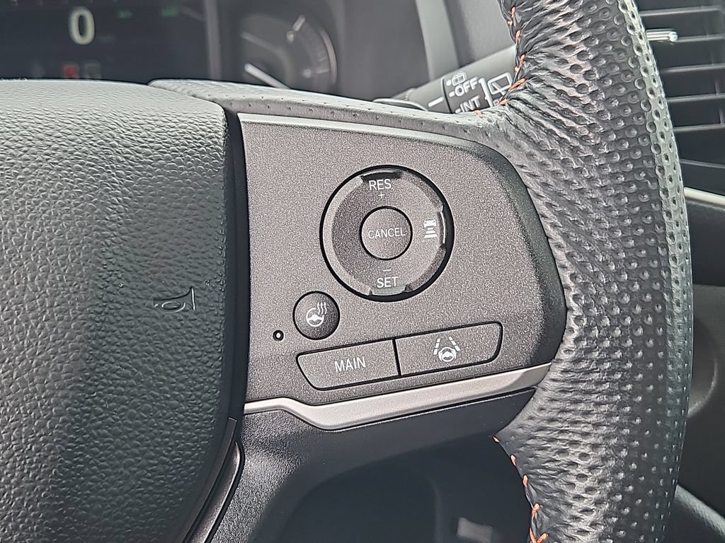 Certified 2025 Honda Passport TrailSport image 28