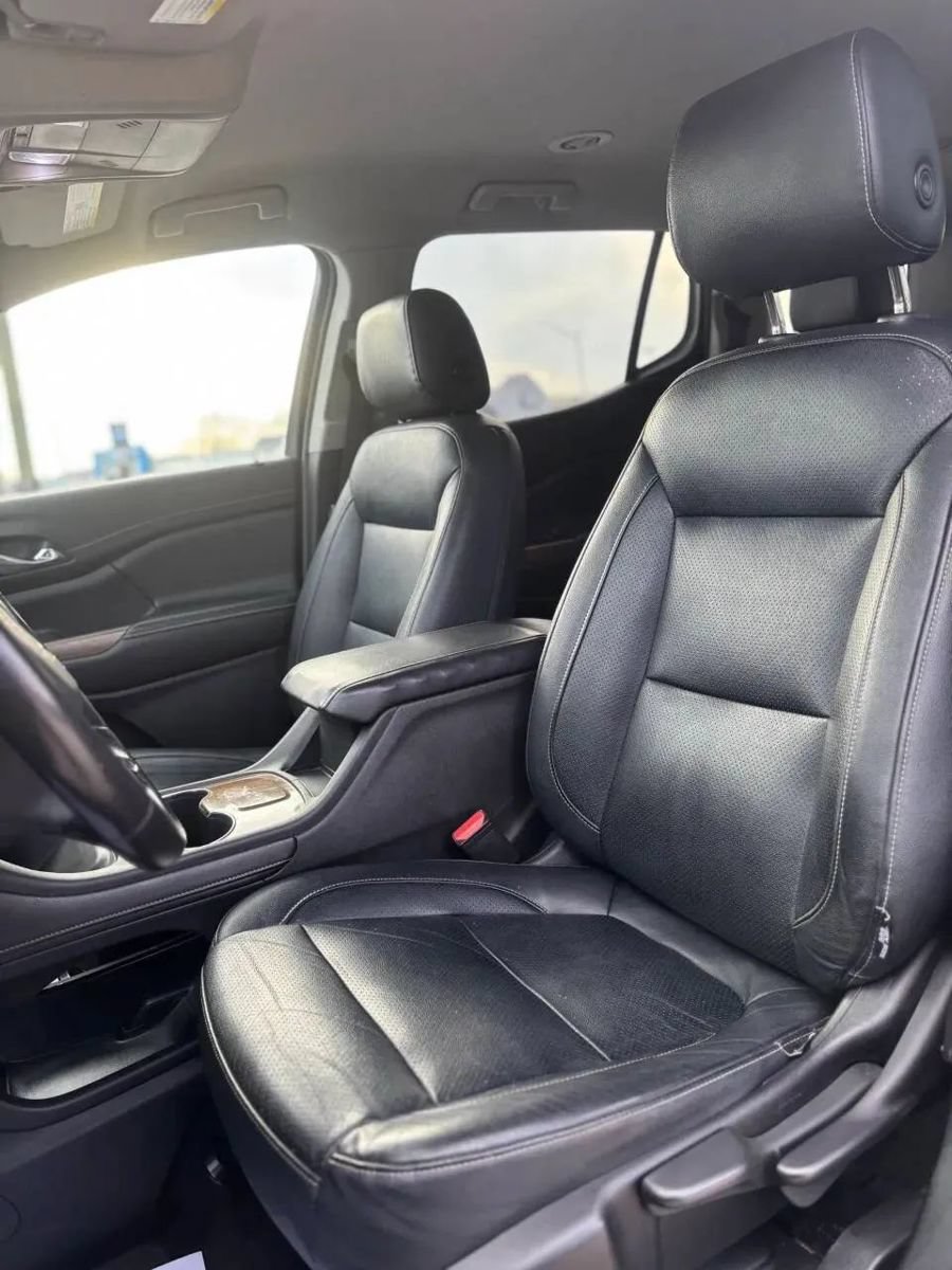 Used 2020 GMC Acadia SLE FWD image 12