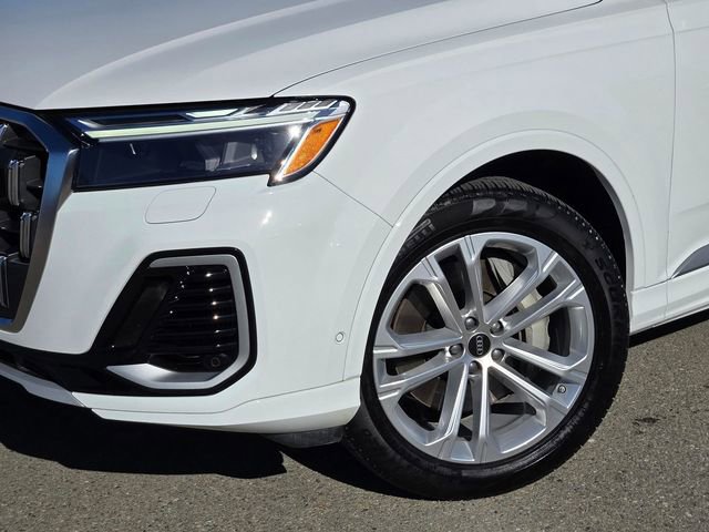 Used 2025 Audi Q7 3.0T Premium Plus image 9