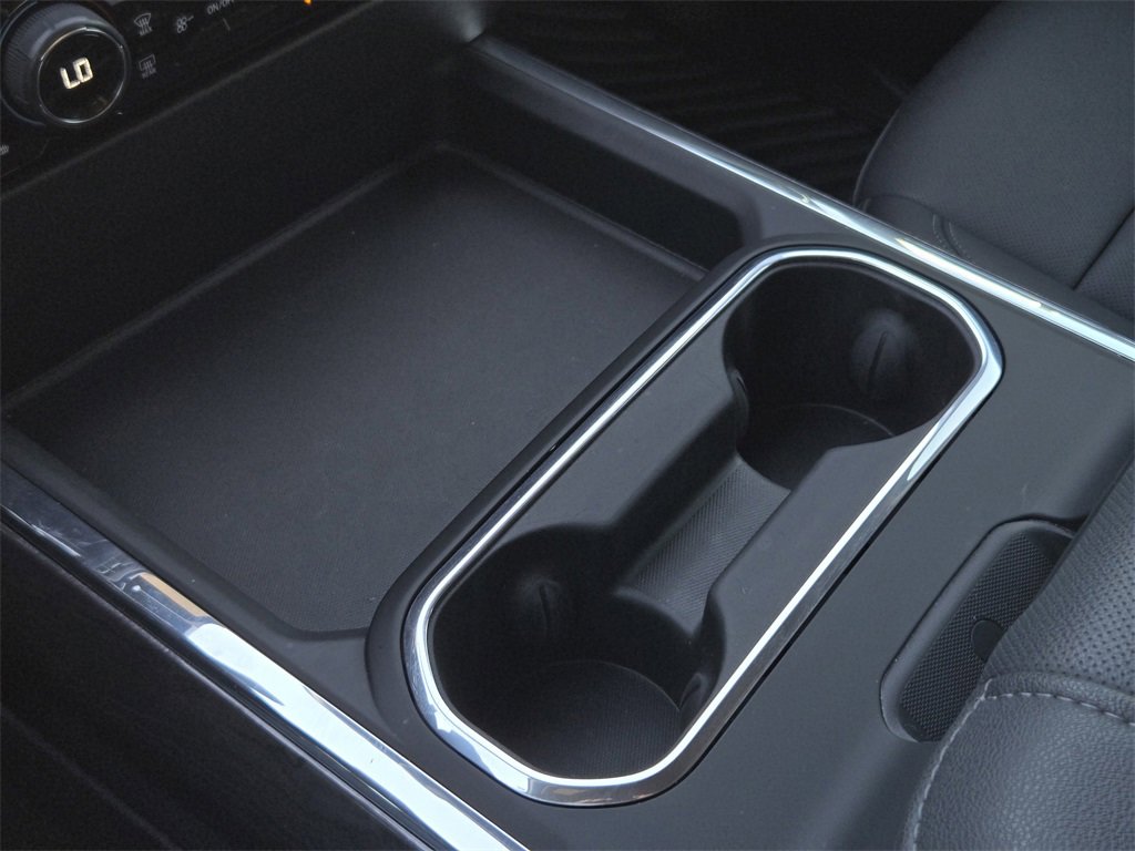 Used 2024 Chevrolet Silverado 2500 LTZ w/ LTZ Plus Package image 15