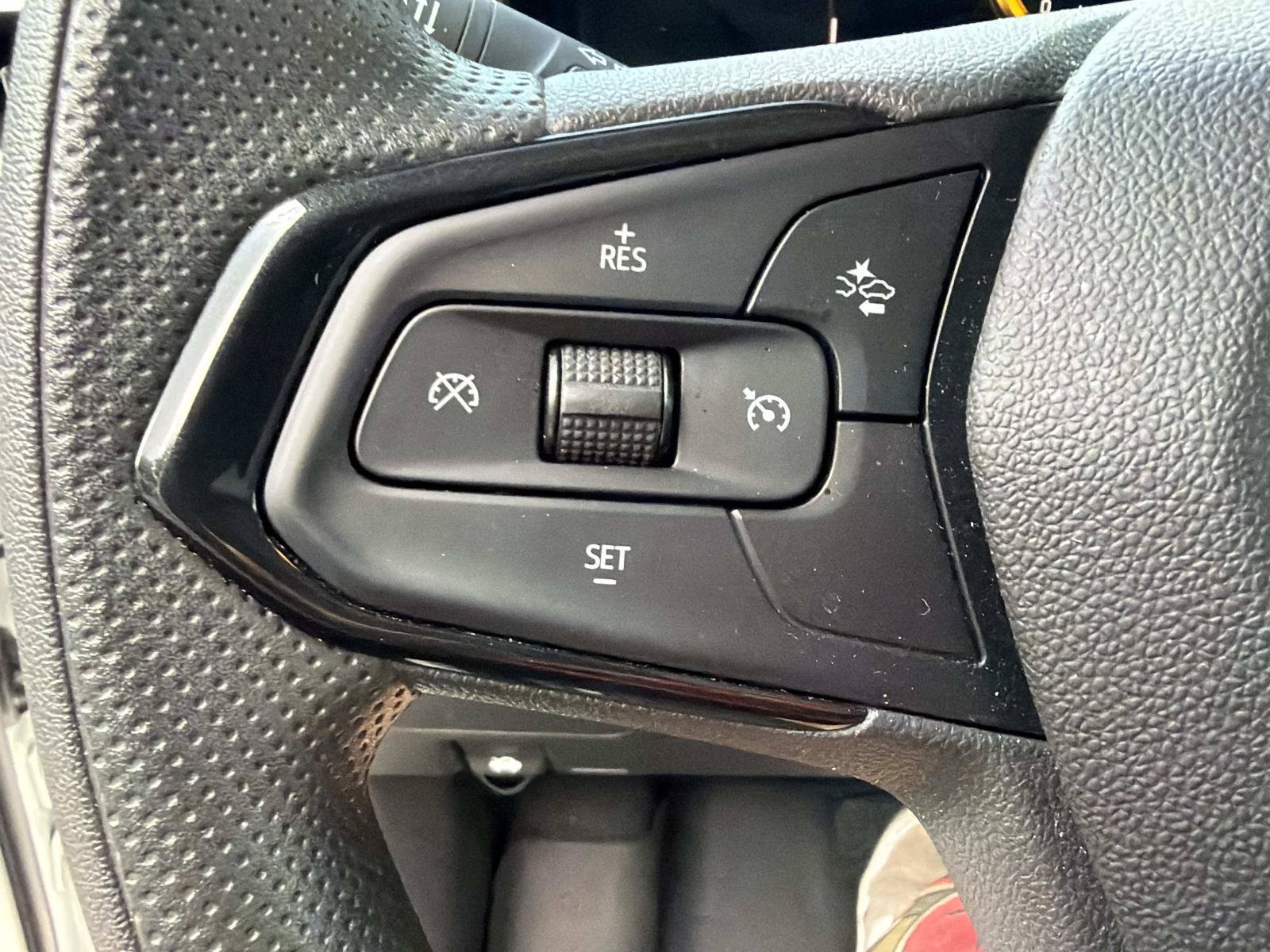 Used 2024 Chevrolet TrailBlazer LT w/ Driver Confidence Package FWD image 27