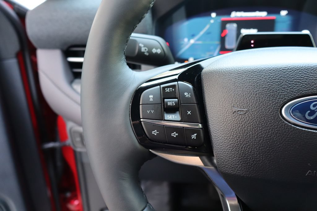 Used 2026 Ford Explorer Platinum AWD/4WD image 27