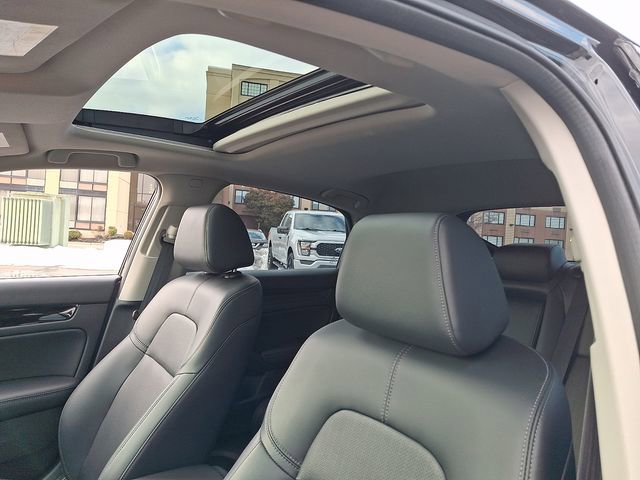 Used 2024 Honda Civic EX-L image 13