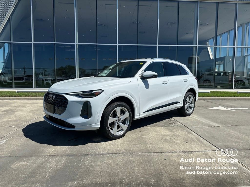 New 2025 Audi Q5 Premium Plus w/ Premium Plus image 1