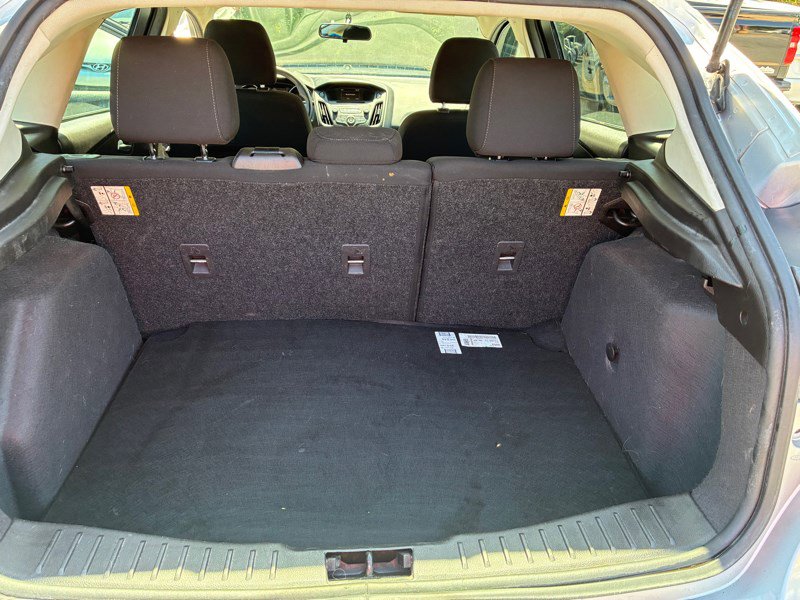 Used 2017 Ford Focus SE image 14