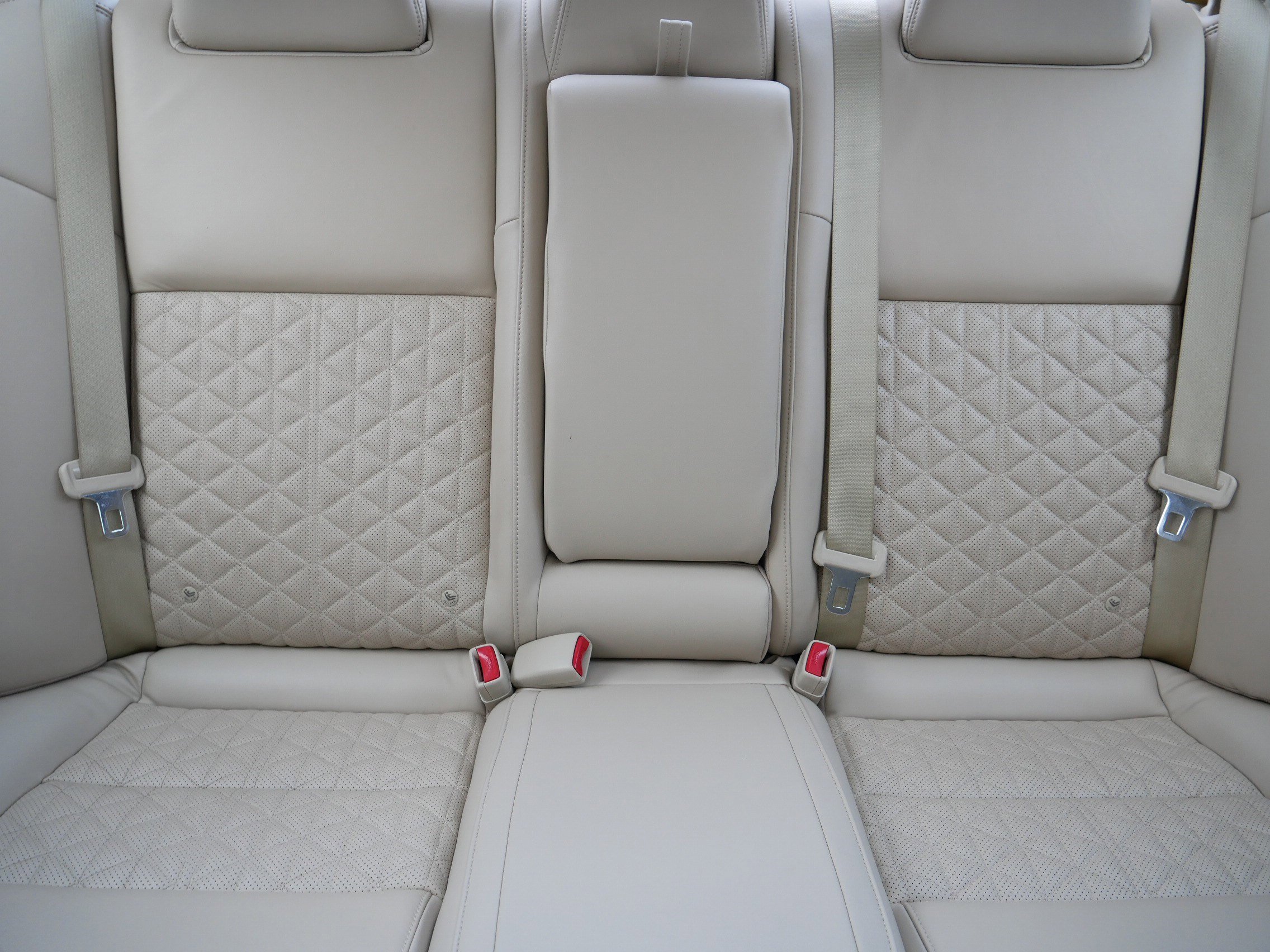 Certified 2018 Nissan Maxima Platinum image 13