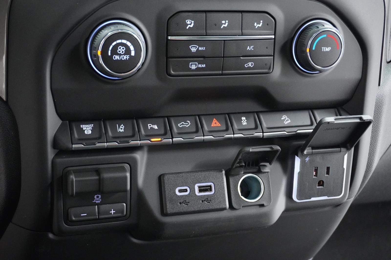 New 2026 Chevrolet Silverado 2500 Custom w/ Custom Value Package image 22
