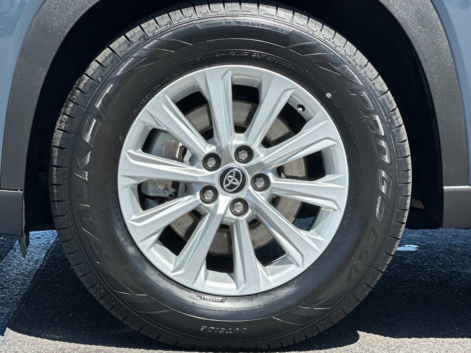 Used 2025 Toyota Grand Highlander AWD image 25