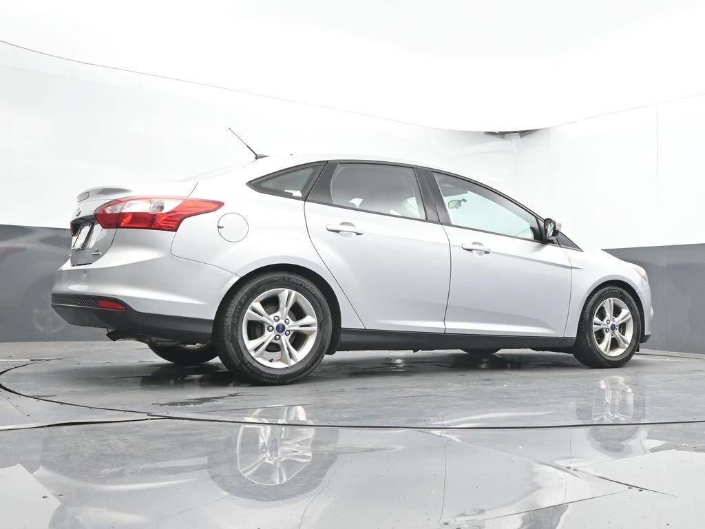Used 2014 Ford Focus SE FWD image 37