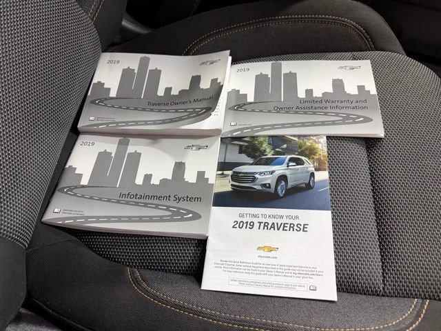 Used 2019 Chevrolet Traverse LT image 24