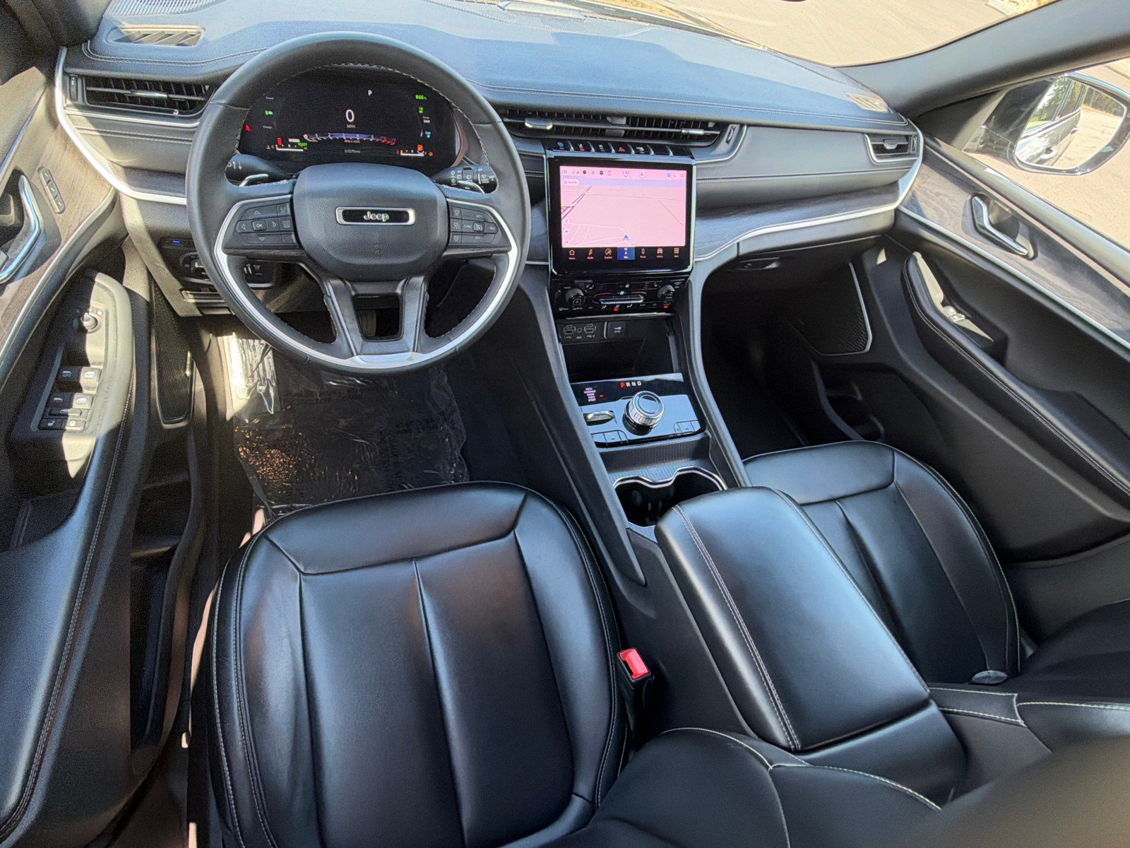 Used 2024 Jeep Grand Cherokee Limited 4xe AWD/4WD image 24