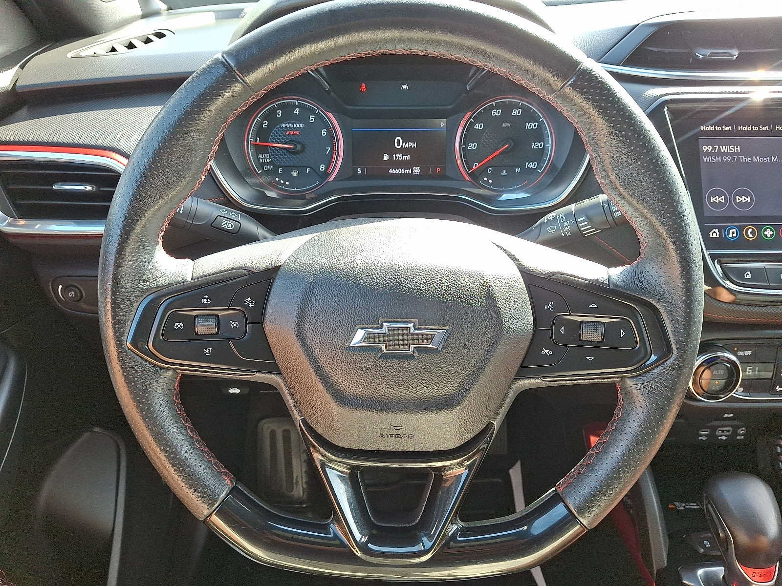Used 2021 Chevrolet TrailBlazer RS w/ Technology Package AWD/4WD image 18