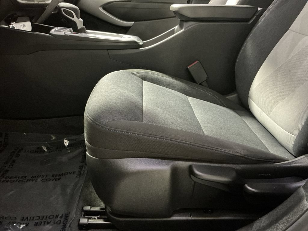 Used 2024 Chevrolet Trax LS w/ LS Convenience Package FWD image 15