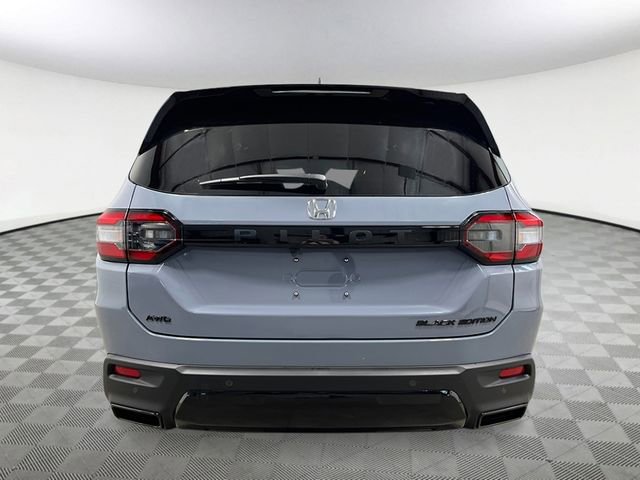New 2026 Honda Pilot Black Edition image 5