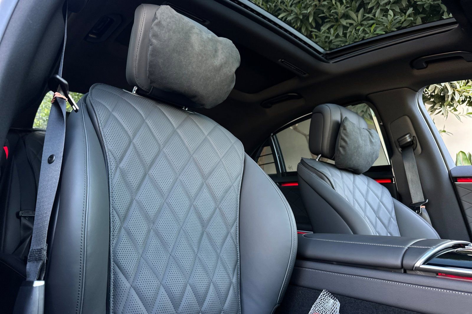 New 2026 Mercedes-Benz S 580 4MATIC Sedan image 32