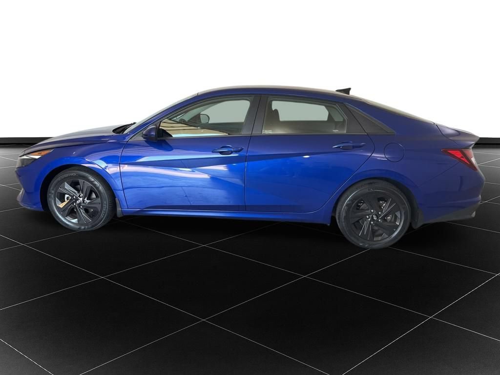 Used 2022 Hyundai Elantra SEL FWD video 2