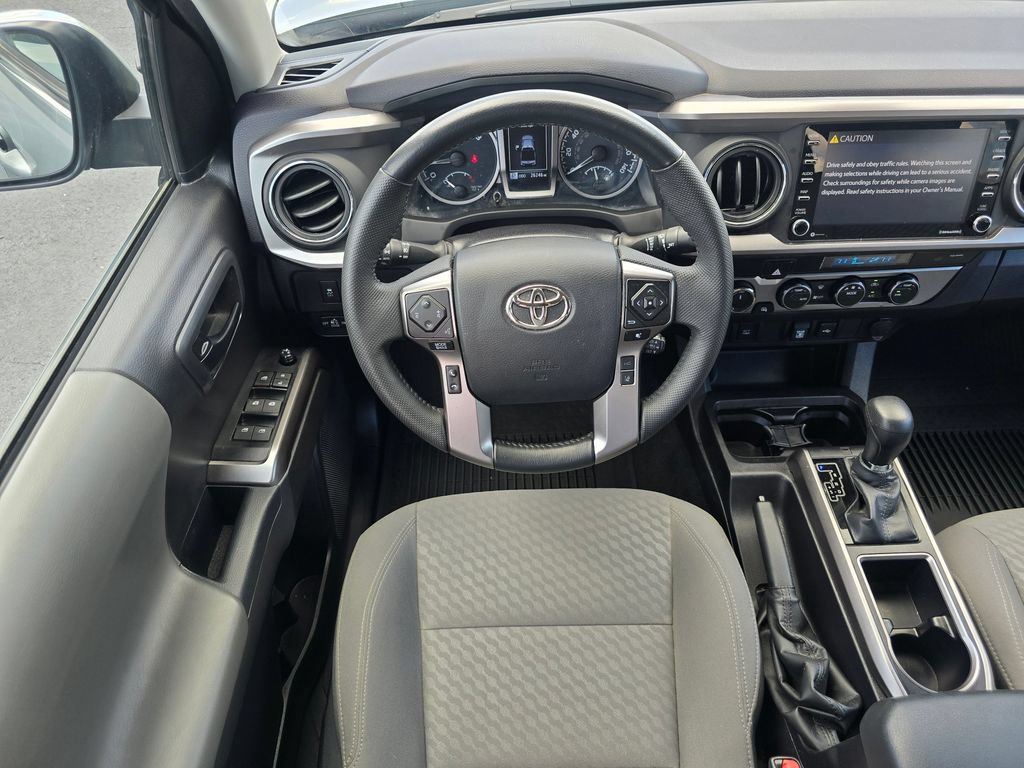 Certified 2023 Toyota Tacoma SR5 AWD/4WD image 19