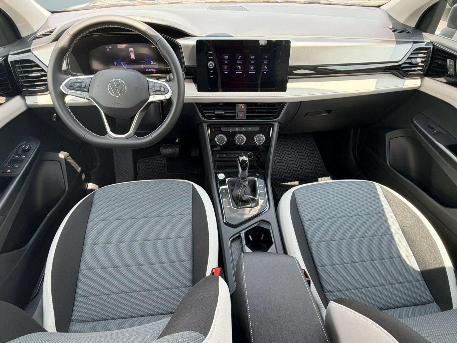 New 2026 Volkswagen Taos S FWD image 15