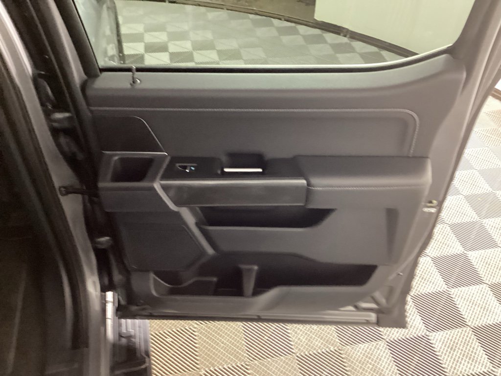 Used 2022 Ford F150 XLT w/ Equipment Group 302A High image 12