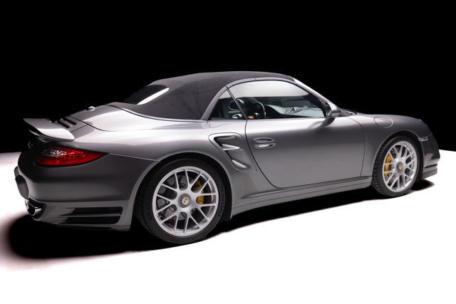 Used 2011 Porsche 911 Turbo S AWD/4WD image 4