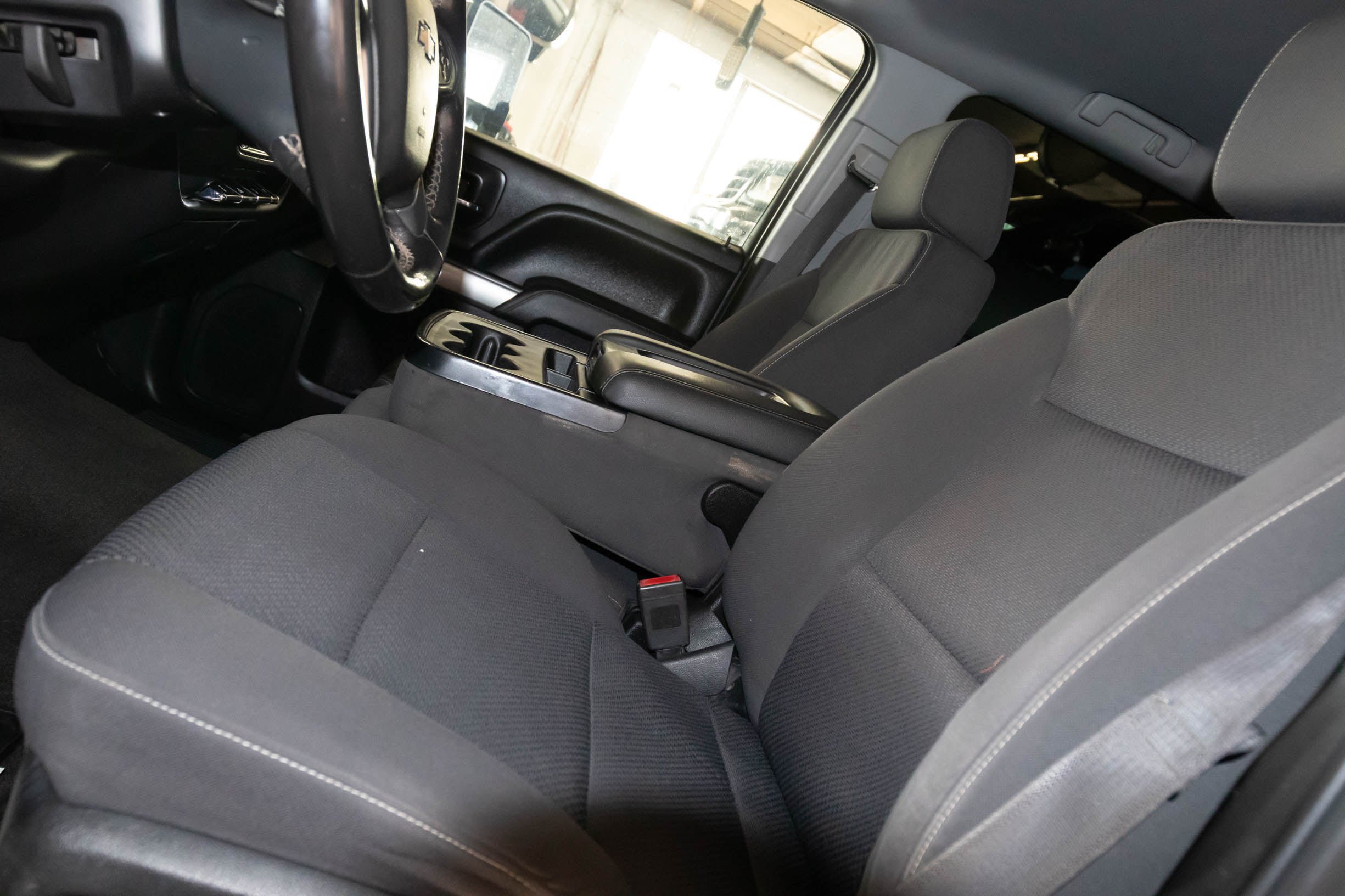 Used 2018 Chevrolet Silverado 3500 LT w/ LT Convenience Package AWD/4WD image 10