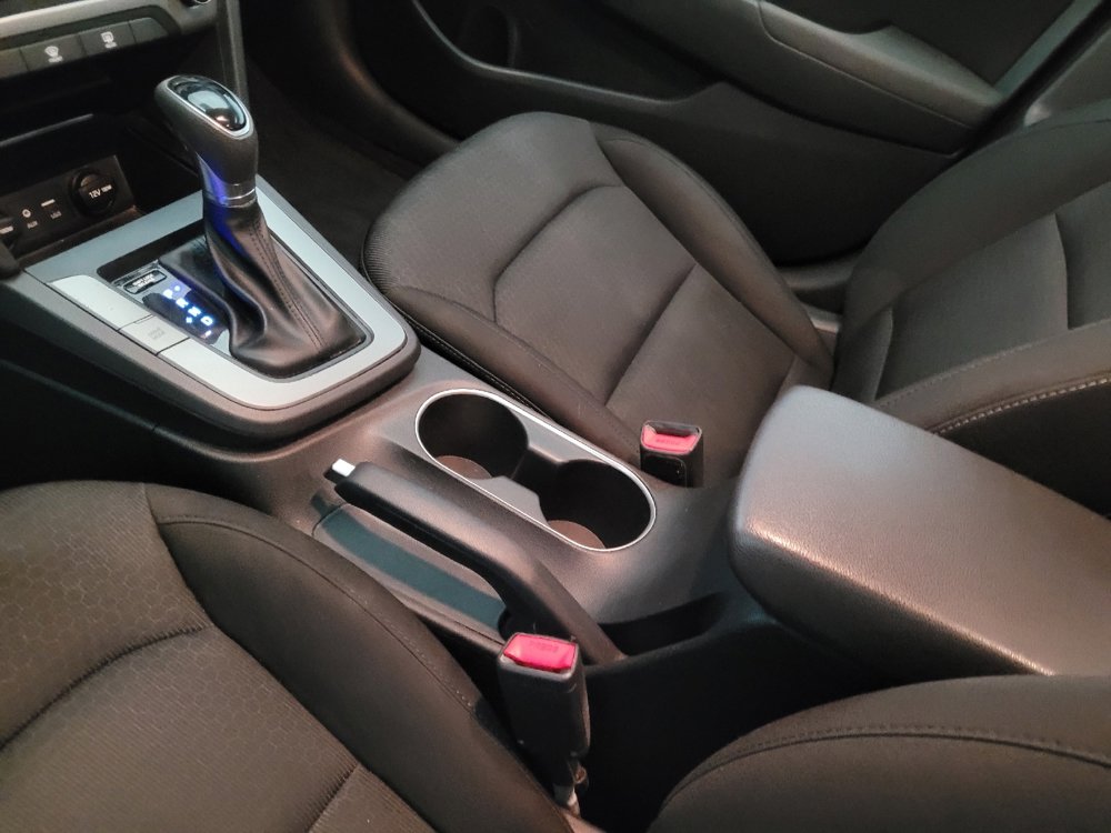 Used 2018 Hyundai Elantra SEL image 26