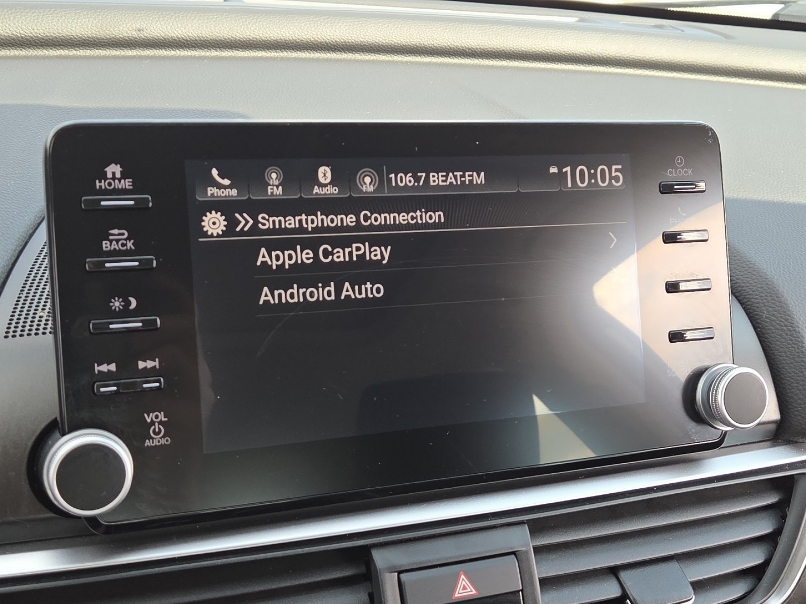 Used 2018 Honda Accord EX image 5
